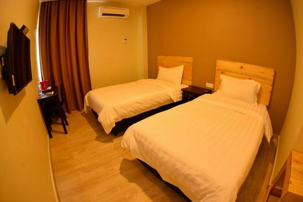 Sg. Paka Hotel Exterior photo